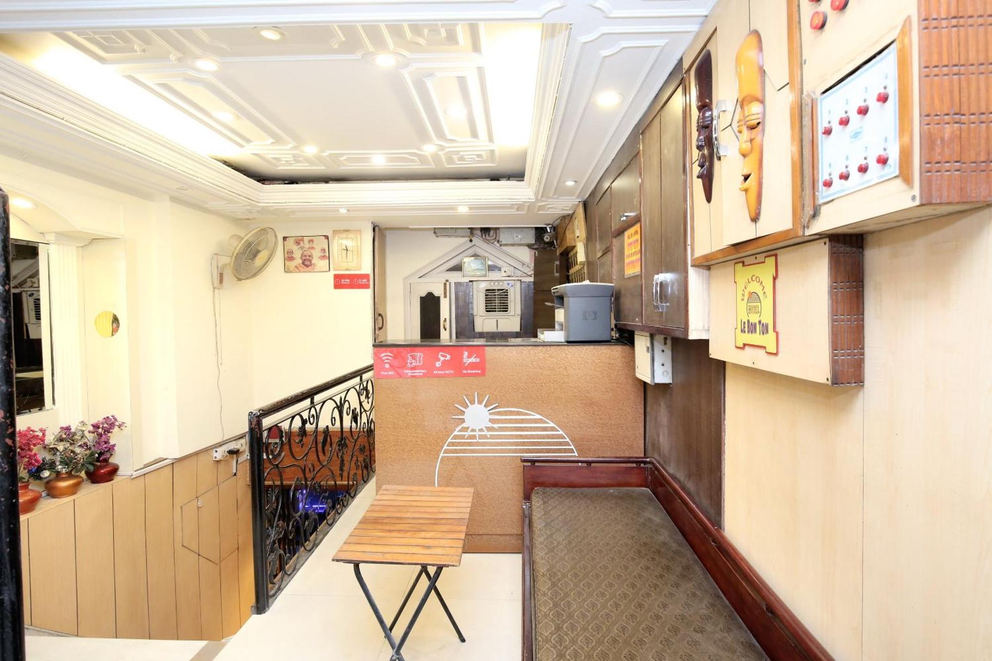 Hotel O Le Bon Ton Ludhiana Zewnętrze zdjęcie